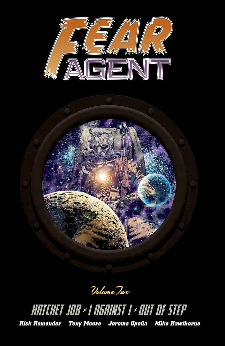 Fear Agent Deluxe Volume 2 (Fear Agent, 2)