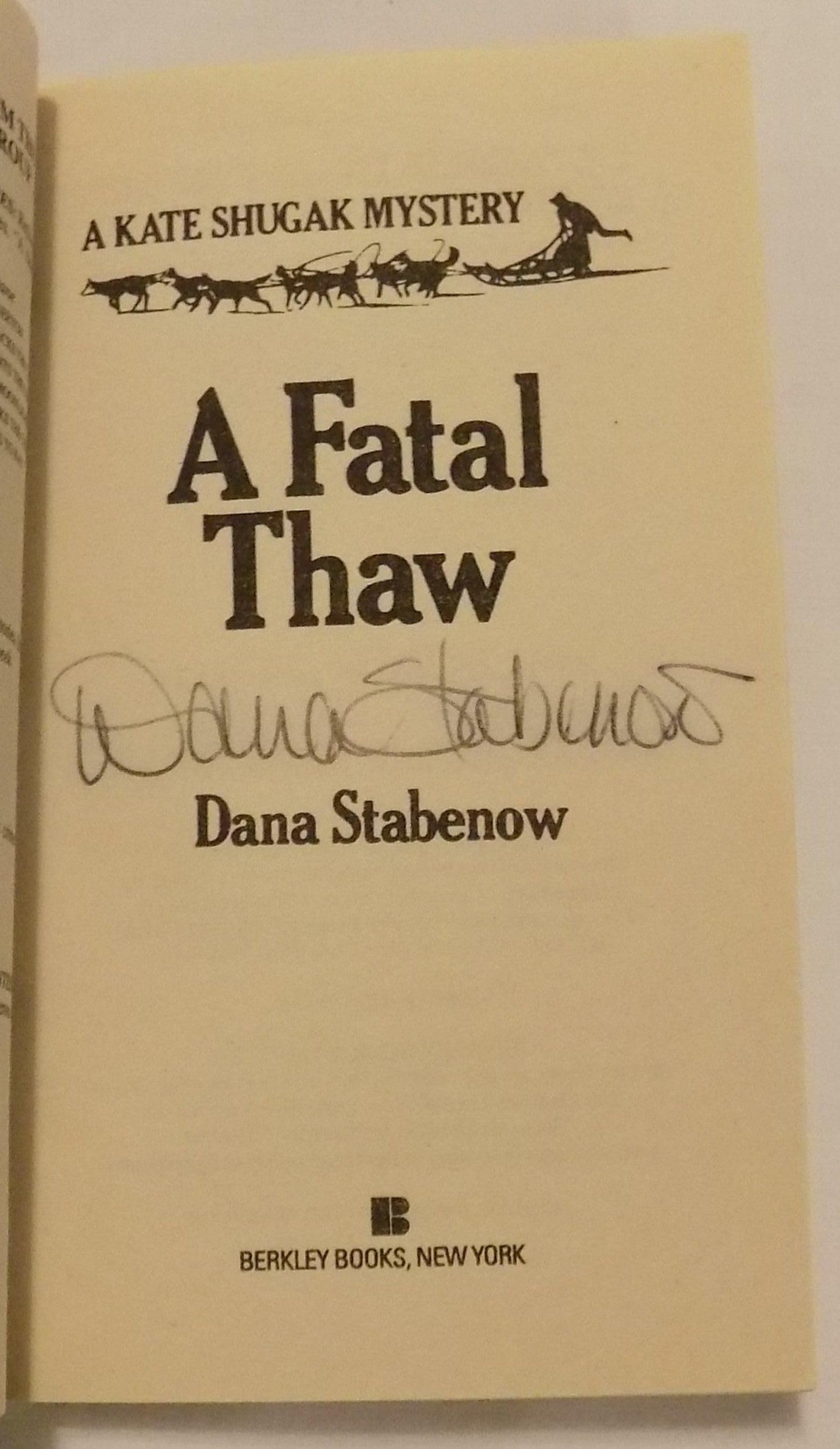 A Fatal Thaw (A Kate Shugak Mystery)