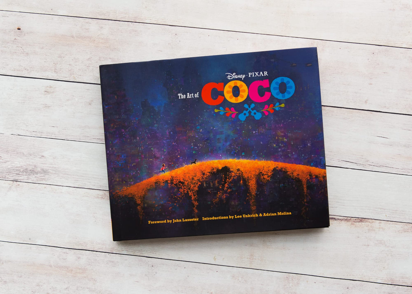 The Art of Coco: (Pixar Fan Animation Book, Pixars Coco Concept Art Book) (Disney)