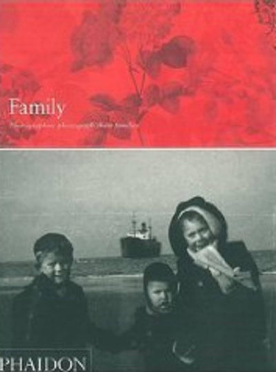 Family: Photographers photograph their families