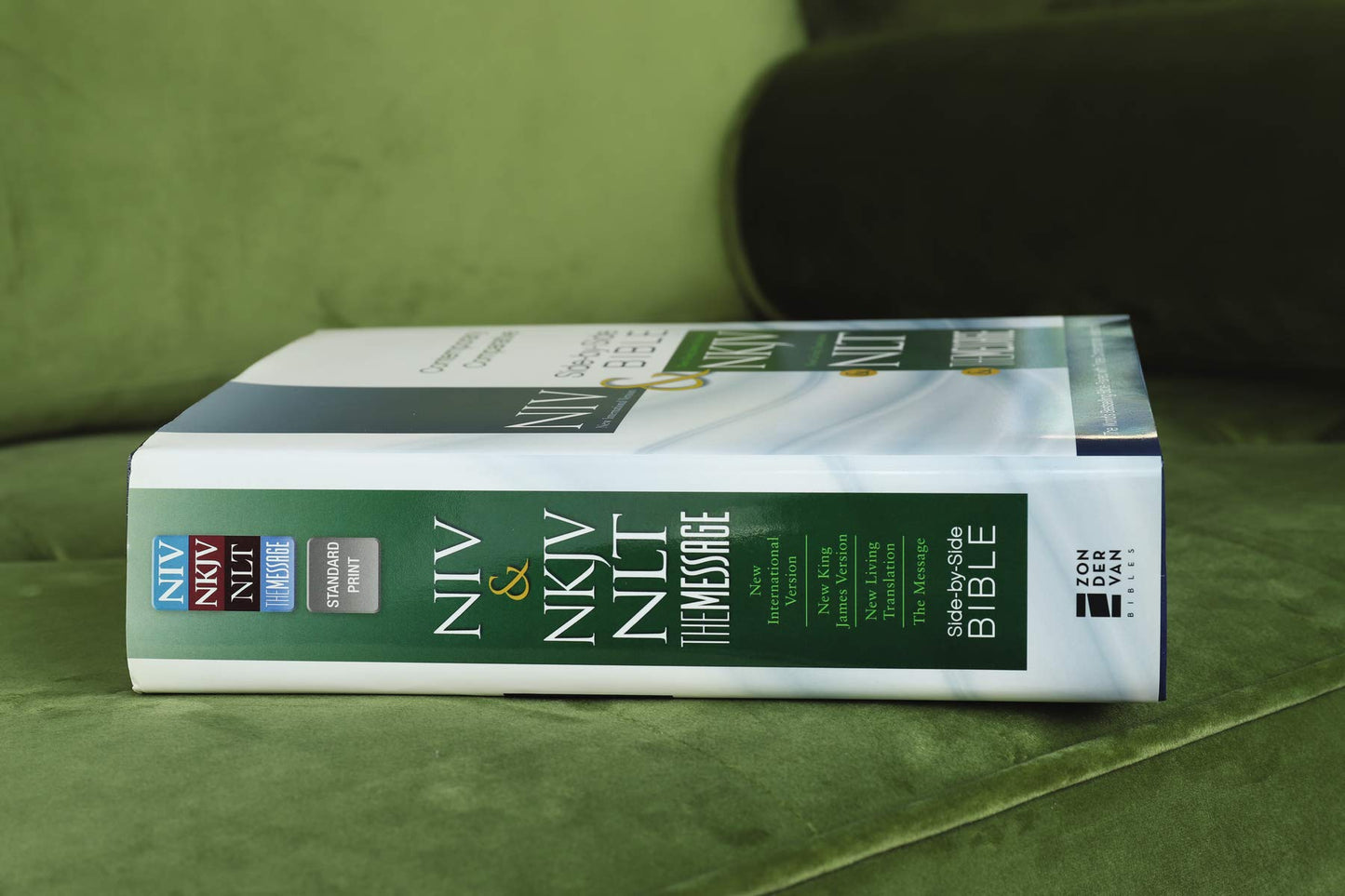 NIV, NKJV, NLT, The Message, Contemporary Comparative Parallel Bible, Hardcover: The Worlds Bestselling Bible Paired with Three Contemporary Versions