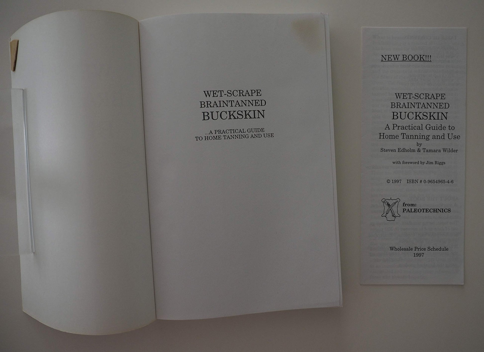 Wet-Scrape Braintanned Buckskin: A Practical Guide to Home Tanning and Use