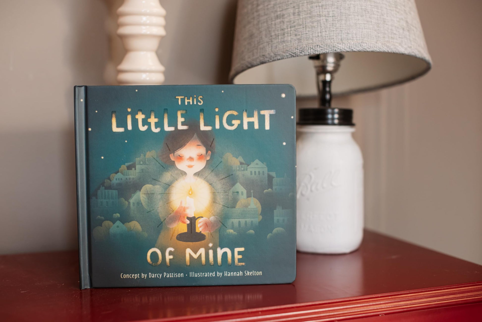 This Little Light of Mine: A Lift the Flap Book
