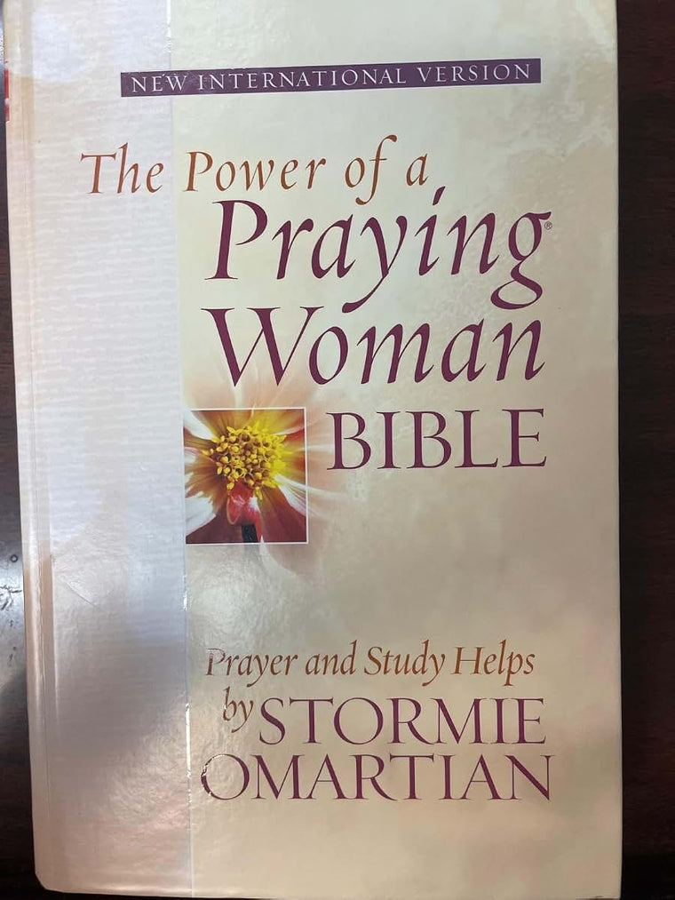 The Power of a Praying Woman Bible: Prayer and Study Helps