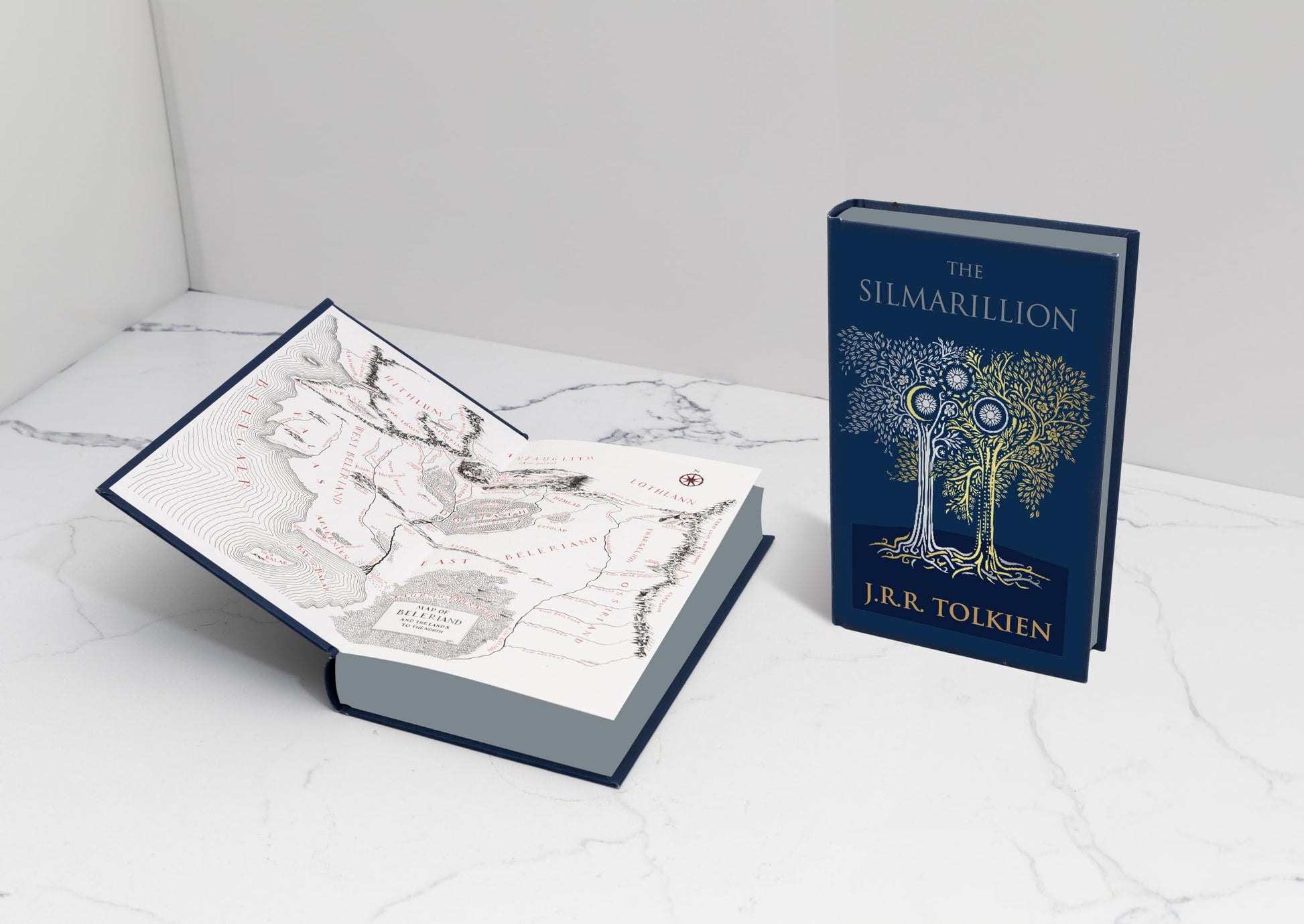 The Silmarillion Collector's Edition: Illustrated by J.R.R. Tolkien (Tolkien Illustrated Editions)