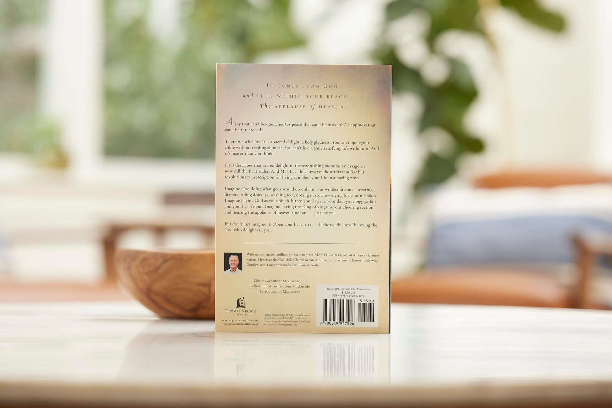 The Applause of Heaven: Discover the Secret to a Truly Satisfying Life