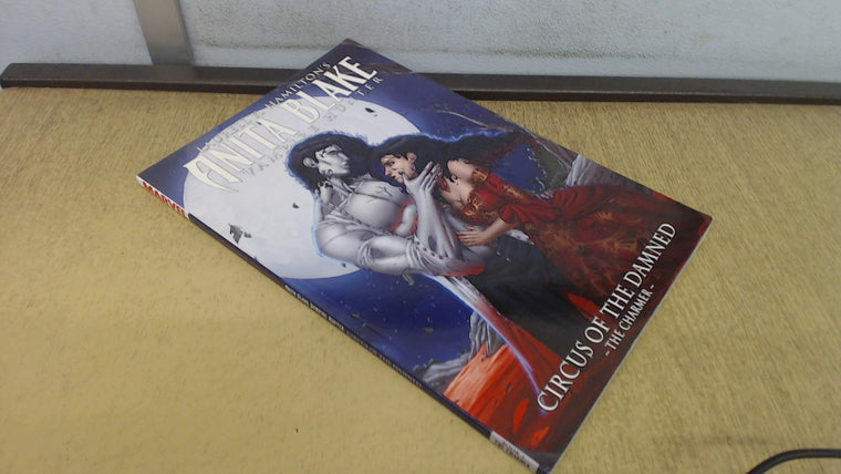 Anita Blake, Vampire Hunter: The Laughing Corpse - Executioner (Anita Blake, Vampire Hunter, 3)