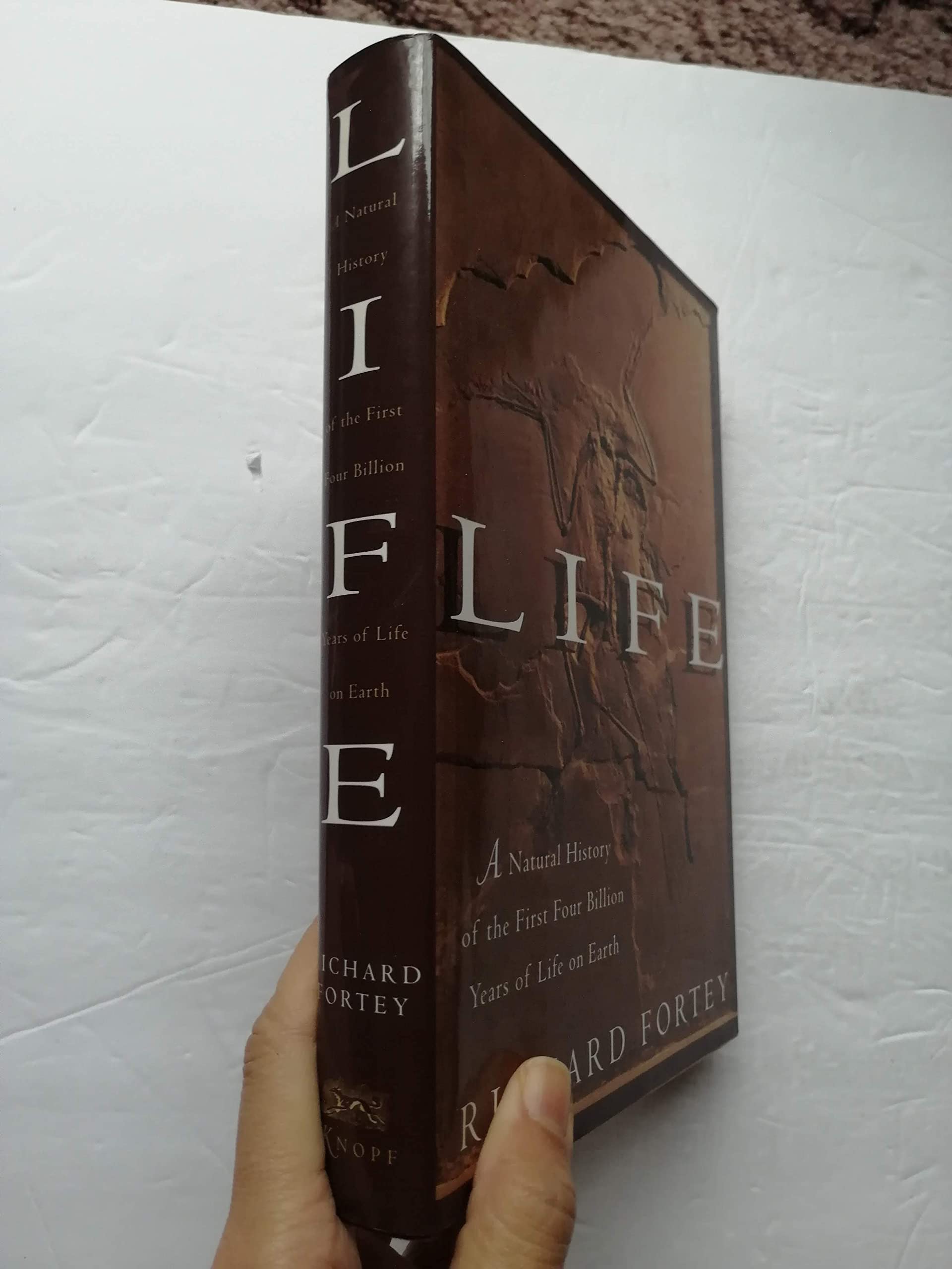 Life: A Natural History of the First Four Billion Years of Life on Earth