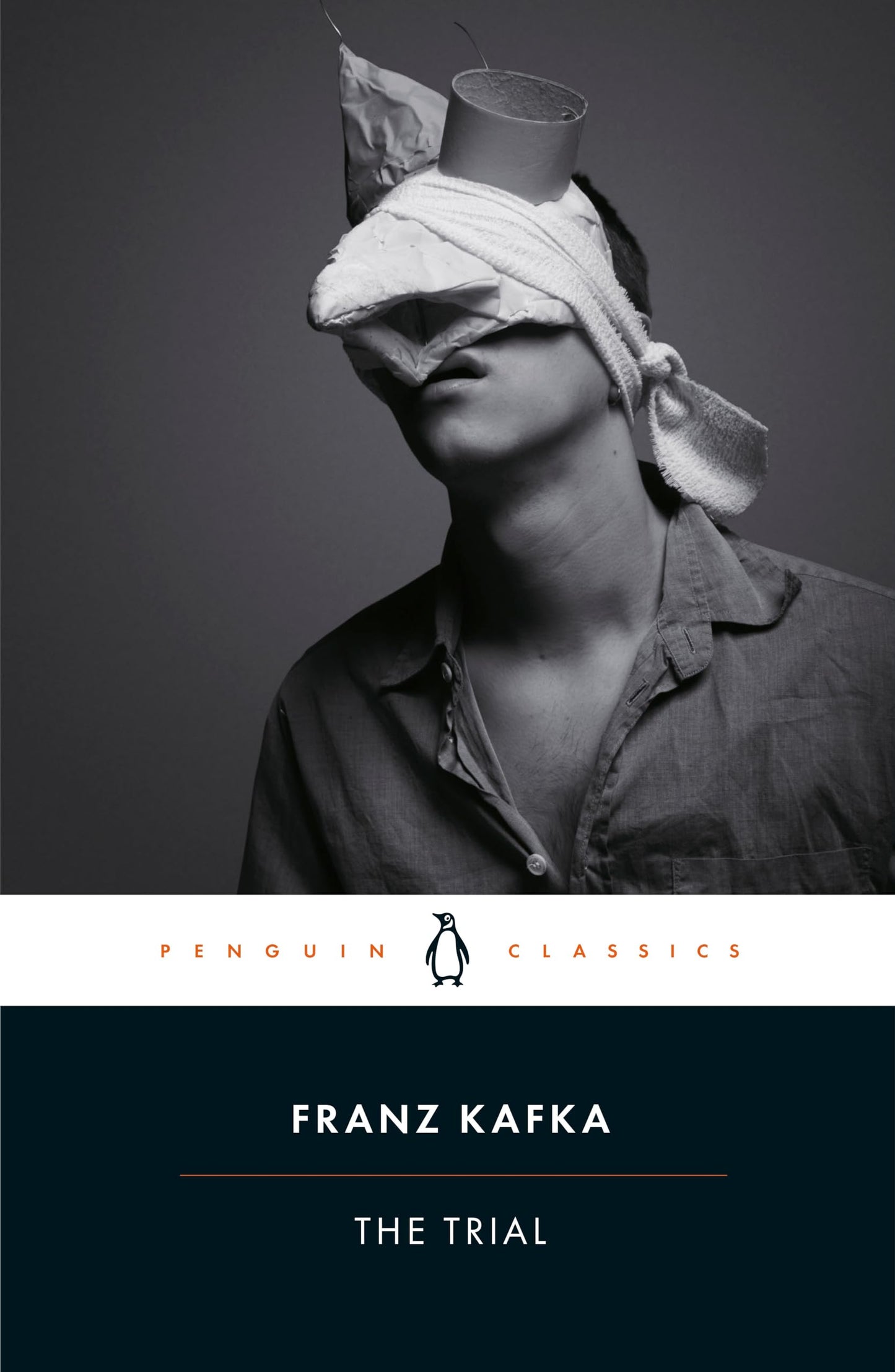 The Trial (Penguin Modern Classics)