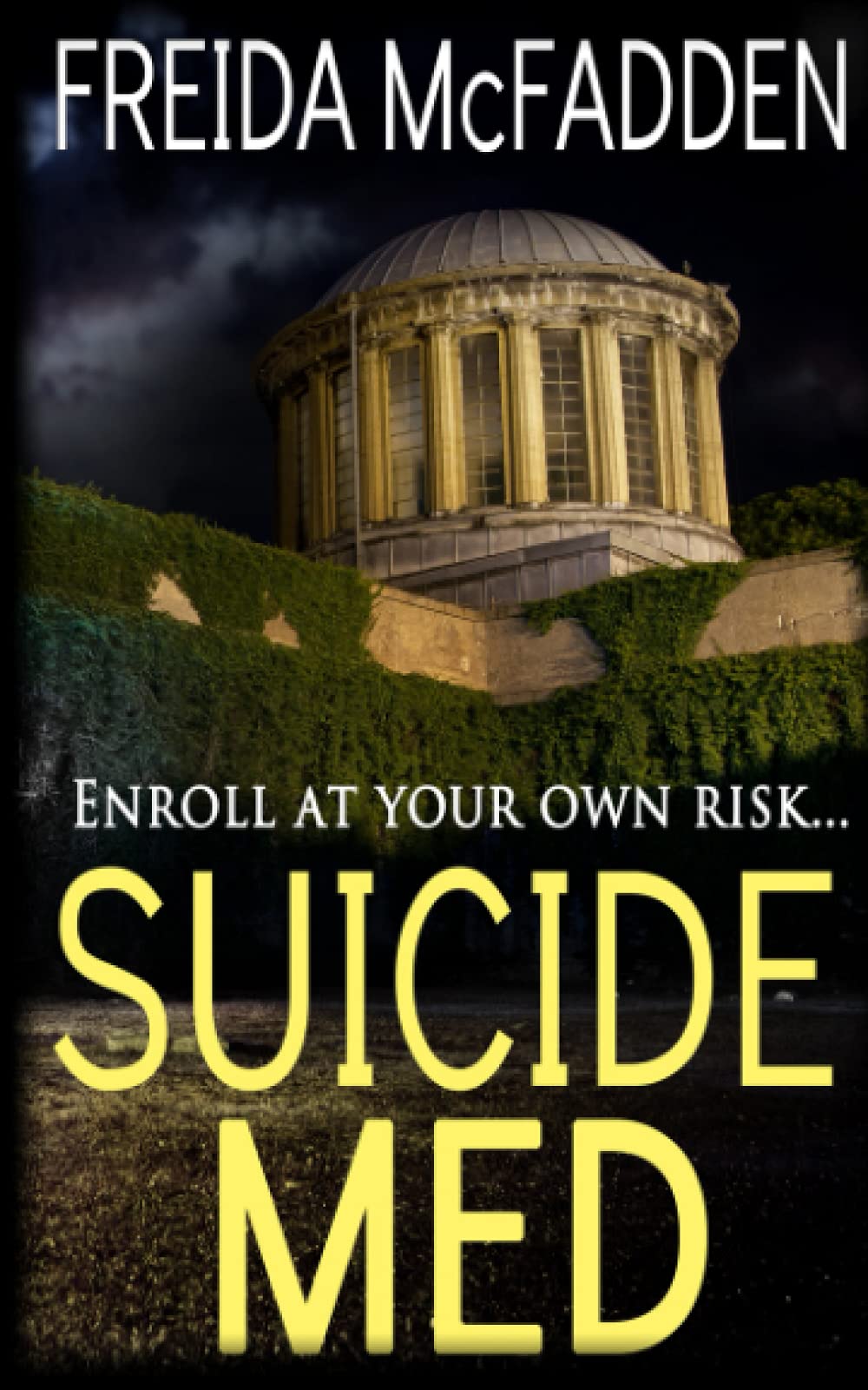 Suicide Med by Freida McFadden (Paperback)