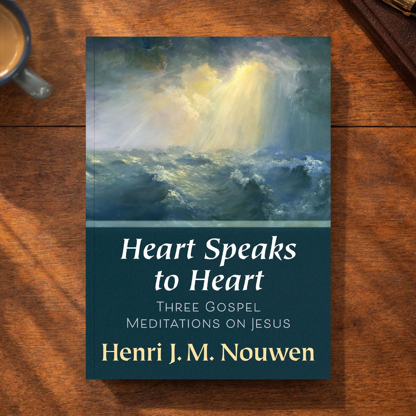 Heart Speaks to Heart - A Holy Week Retreat from Henri Nouwen Based on the Sacred Heart: Three Gospel Meditations on Jesus