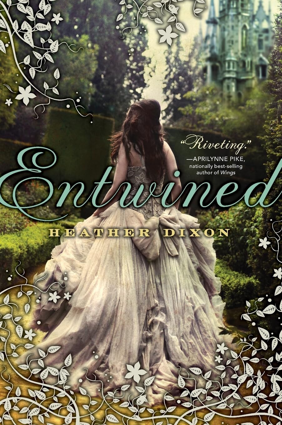 Entwined: A Young Adult Fairy Tale Romance-Twelve Princesses, Dark Magic, and Mending Broken Hearts