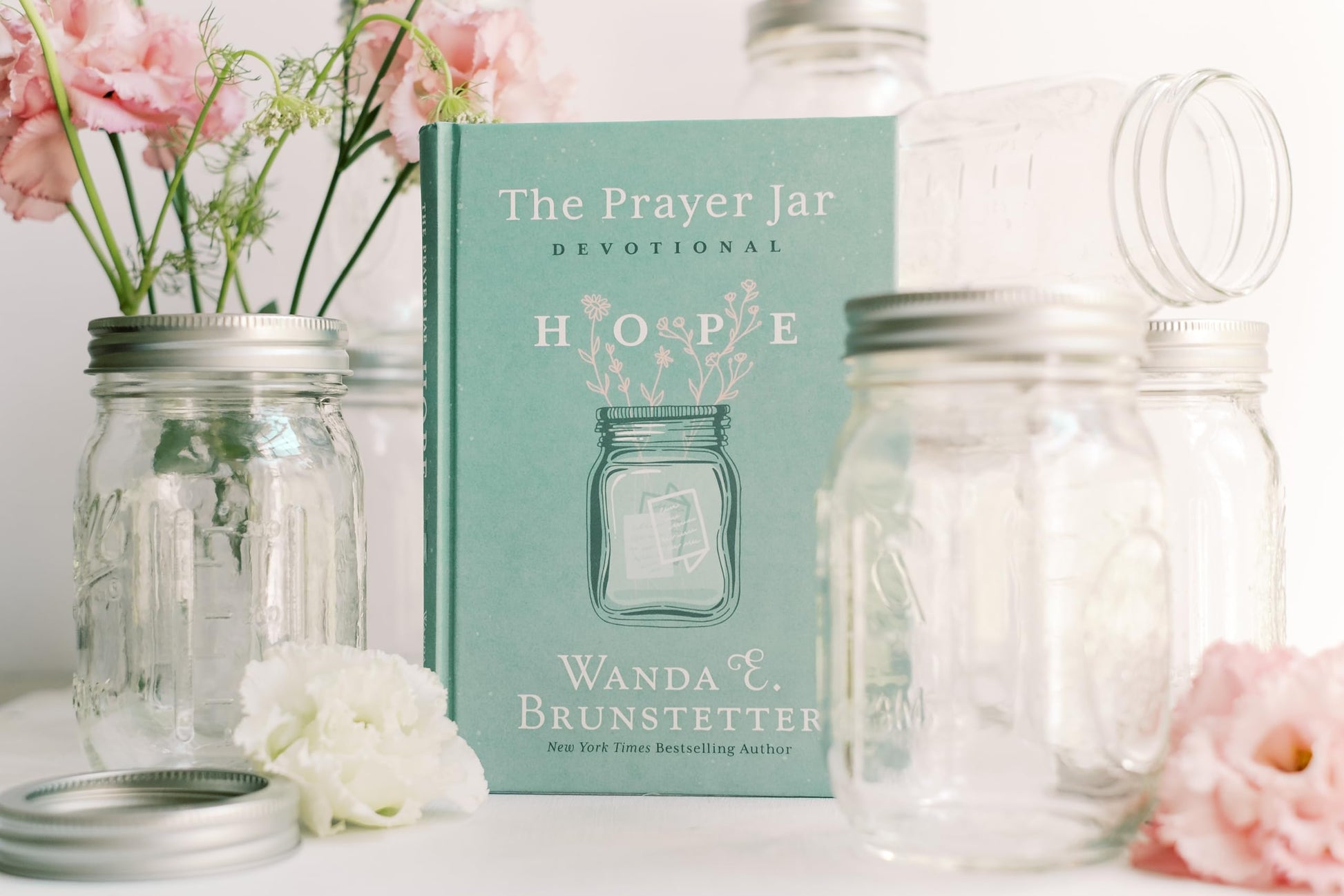 The Prayer Jar Devotional: Hope