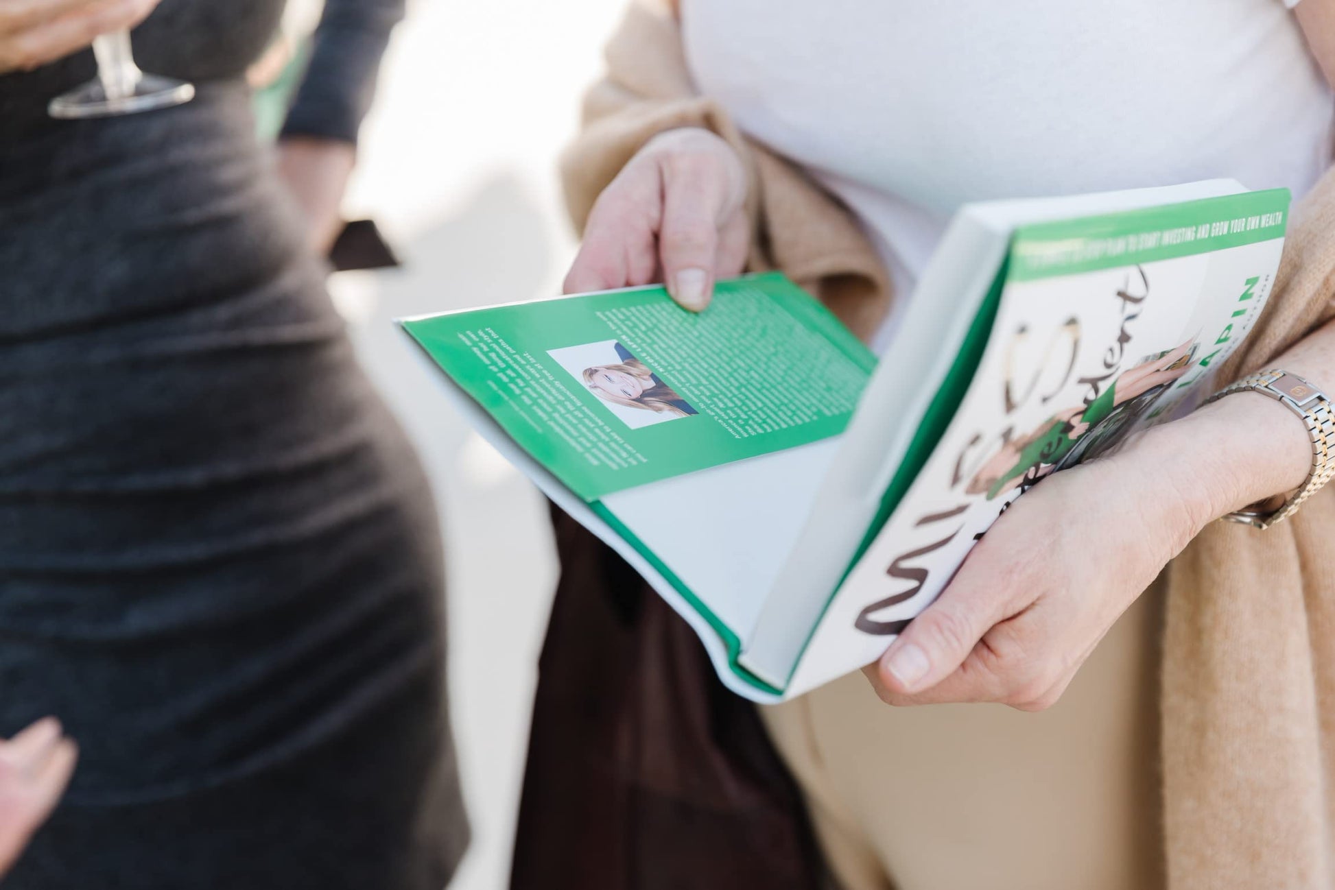 Miss Independent: A Simple 12-Step Plan to Start Investing and Grow Your Own Wealth