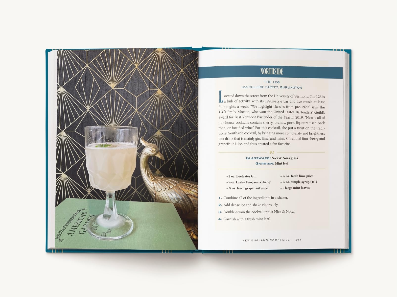 New England Cocktails: An Elegant Collection of Over 100 Recipes from the Northeast (City Cocktails)