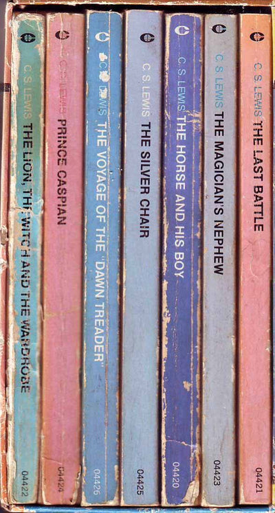Chronicles of Narnia 7-Book Deluxe Hardcover Set