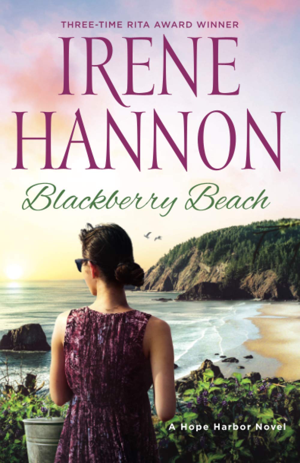 Blackberry Beach: A Hope Harbor Novel (A Small Town Beach Read - Clean Christian Romance for Women)