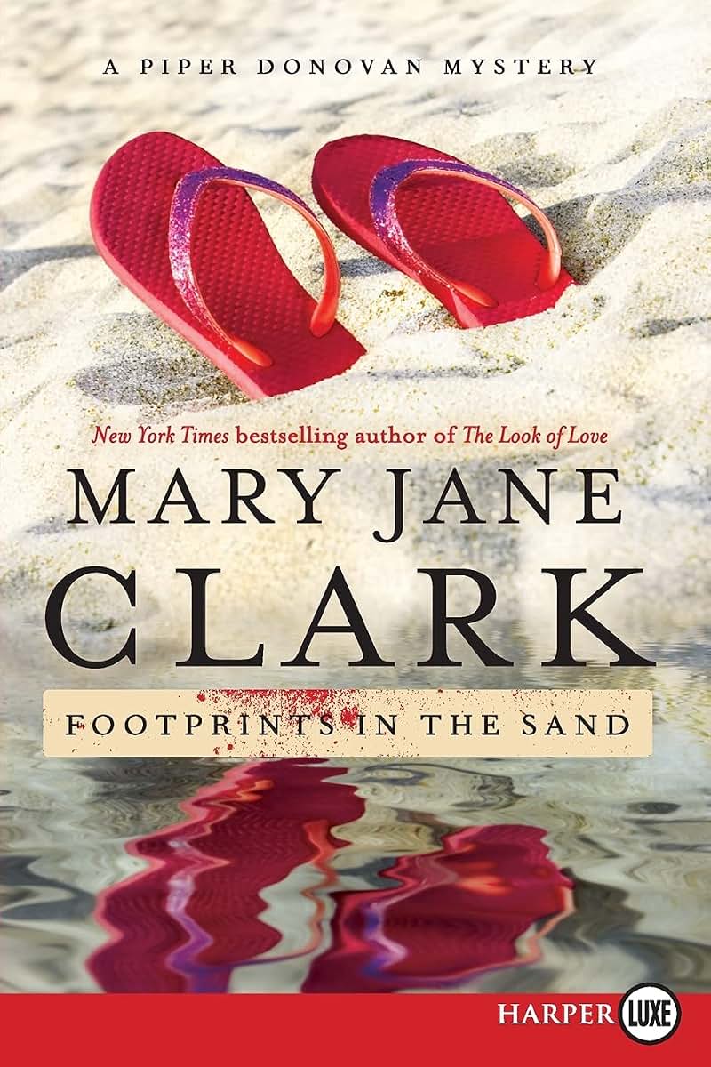 Footprints in the Sand: A Piper Donovan Mystery (Piper Donovan/Wedding Cake Mysteries, 3)