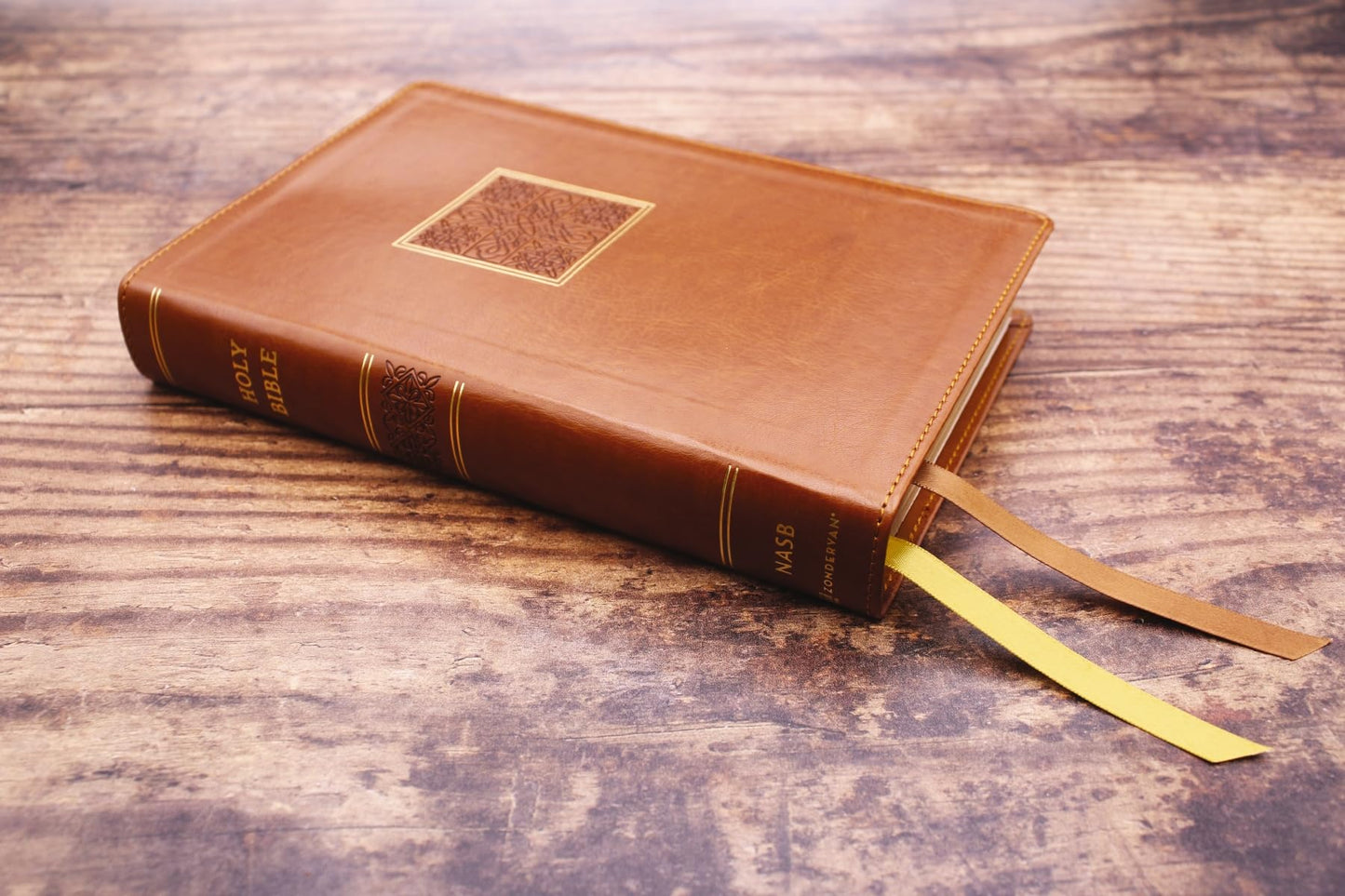 NASB, Personal Size Bible, Large Print, Leathersoft, Brown, Red Letter, 1995 Text, Comfort Print