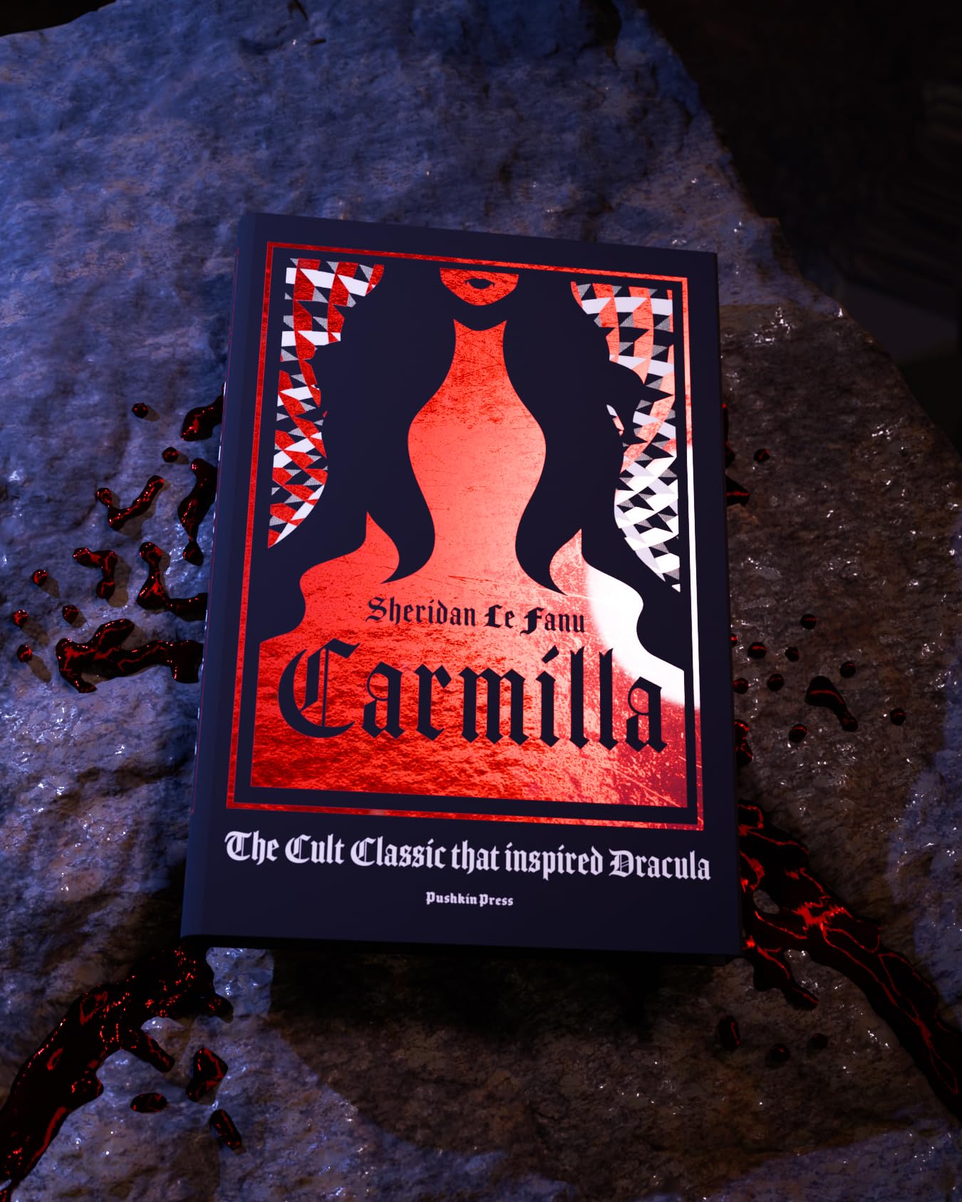 Carmilla, Deluxe Edition: The Dark Sapphic Romance that Inspired Dracula