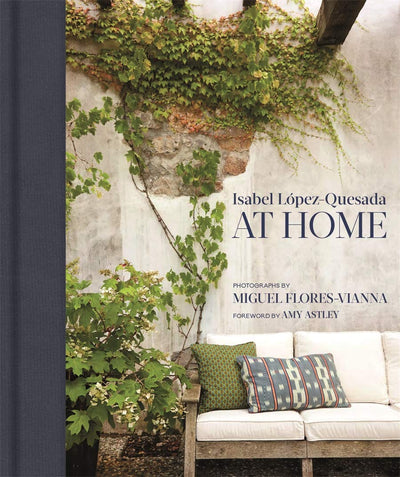 At Home: Isabel L?pez-Quesada