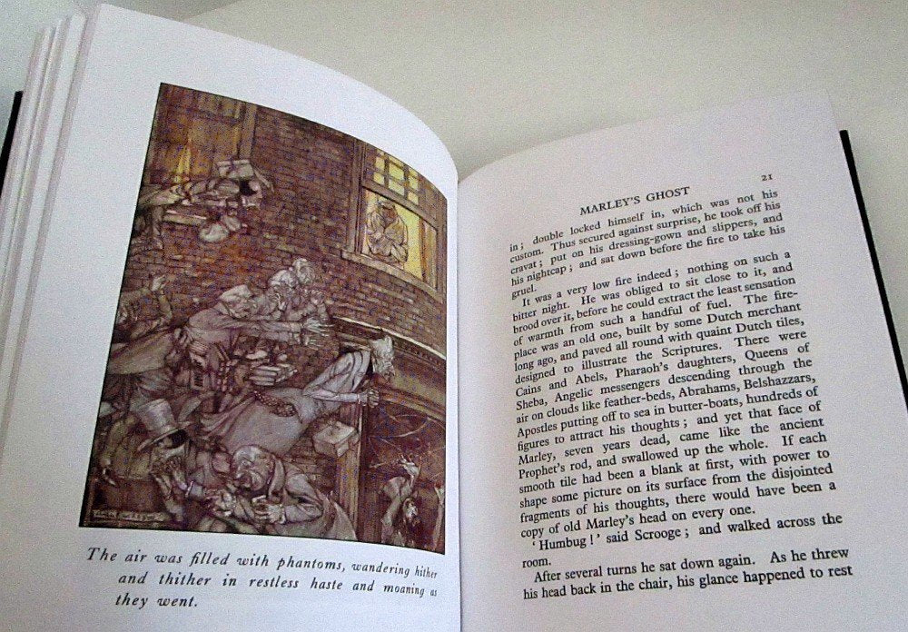 A Christmas Carol and The Night Before Christmas, Deluxe Edition (Literary Classics)