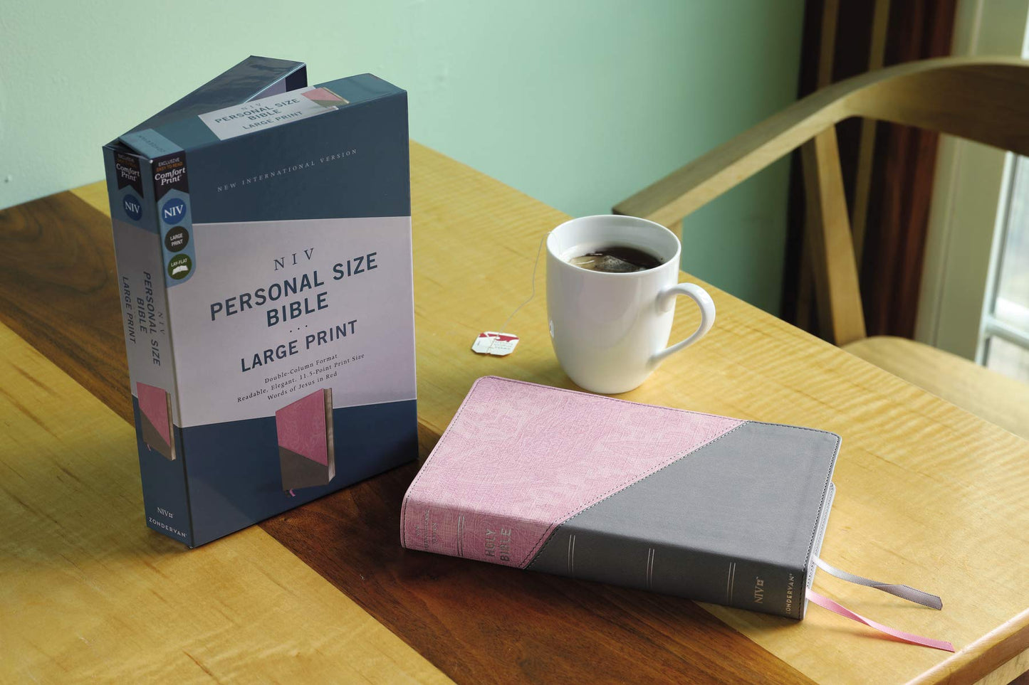 NIV, Personal Size Bible, Large Print, Leathersoft, Pink/Gray, Red Letter, Comfort Print