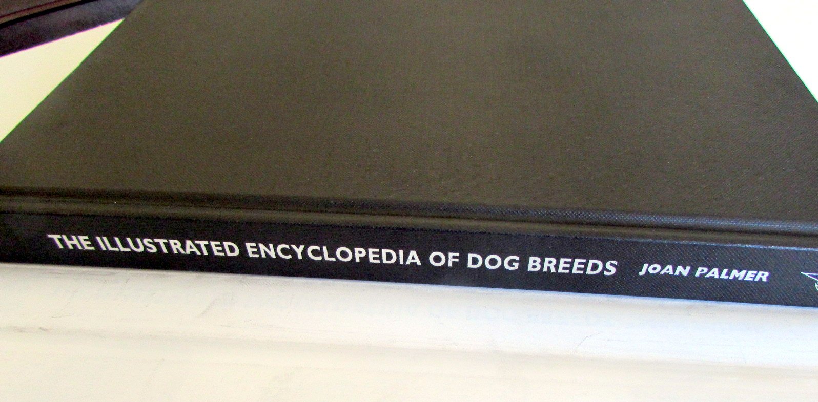 The Illustrated Encyclopedia of Dog Breeds