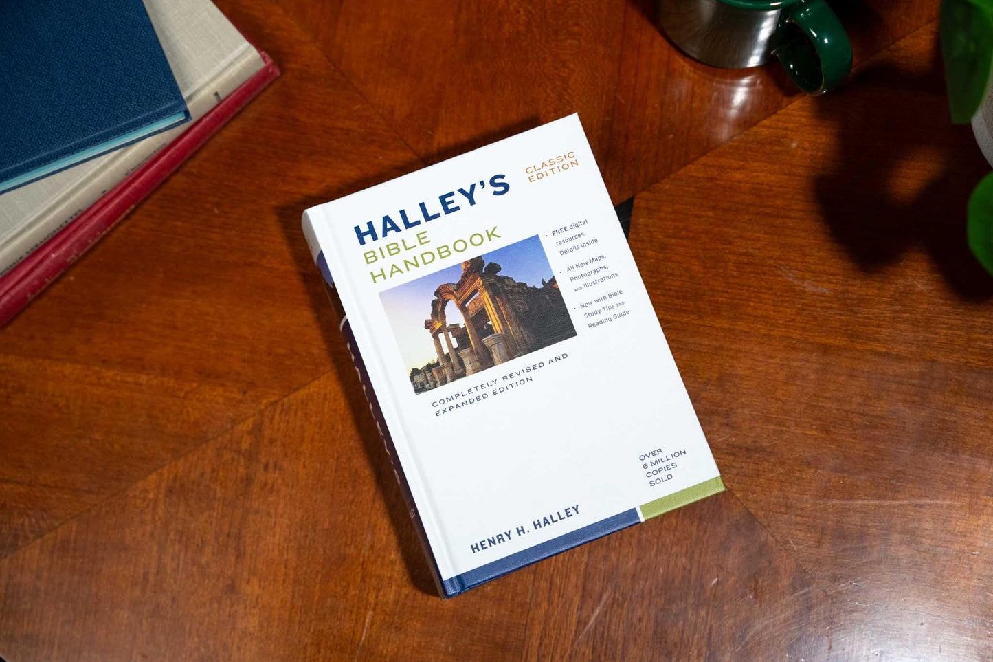 Halley's Bible Handbook, Classic Edition: Completely Revised