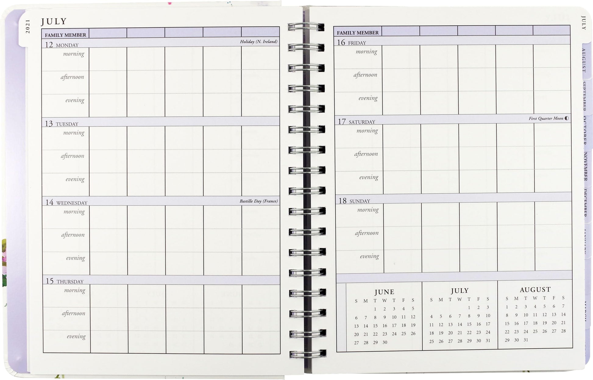 2022 Hydrangeas Mom's Weekly Planner (18-Month Family Calendar)