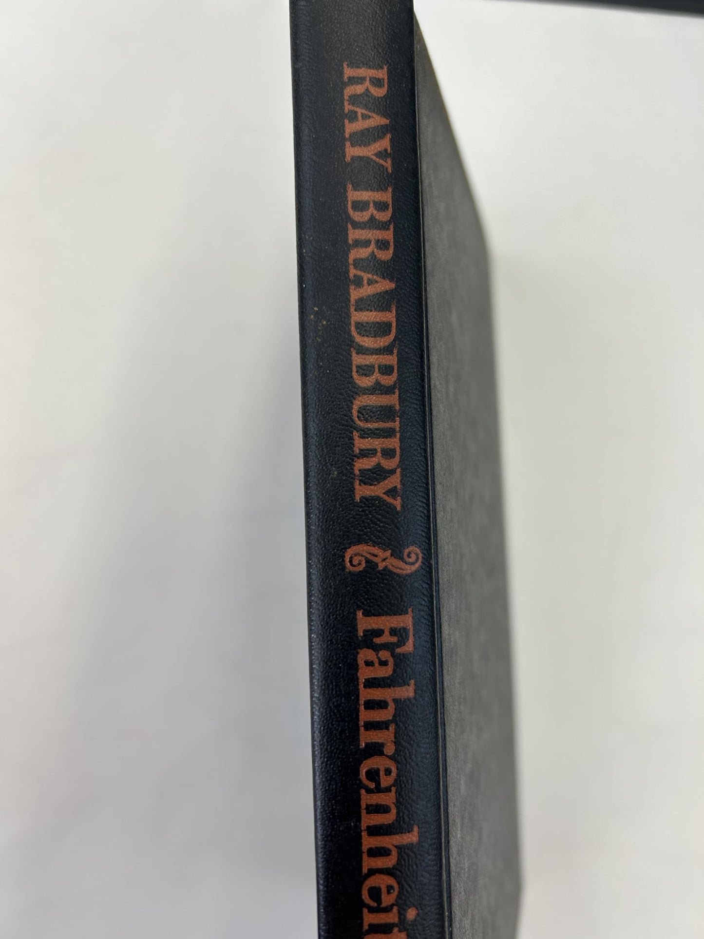 Fahrenheit 451 by Bradbury, Ray