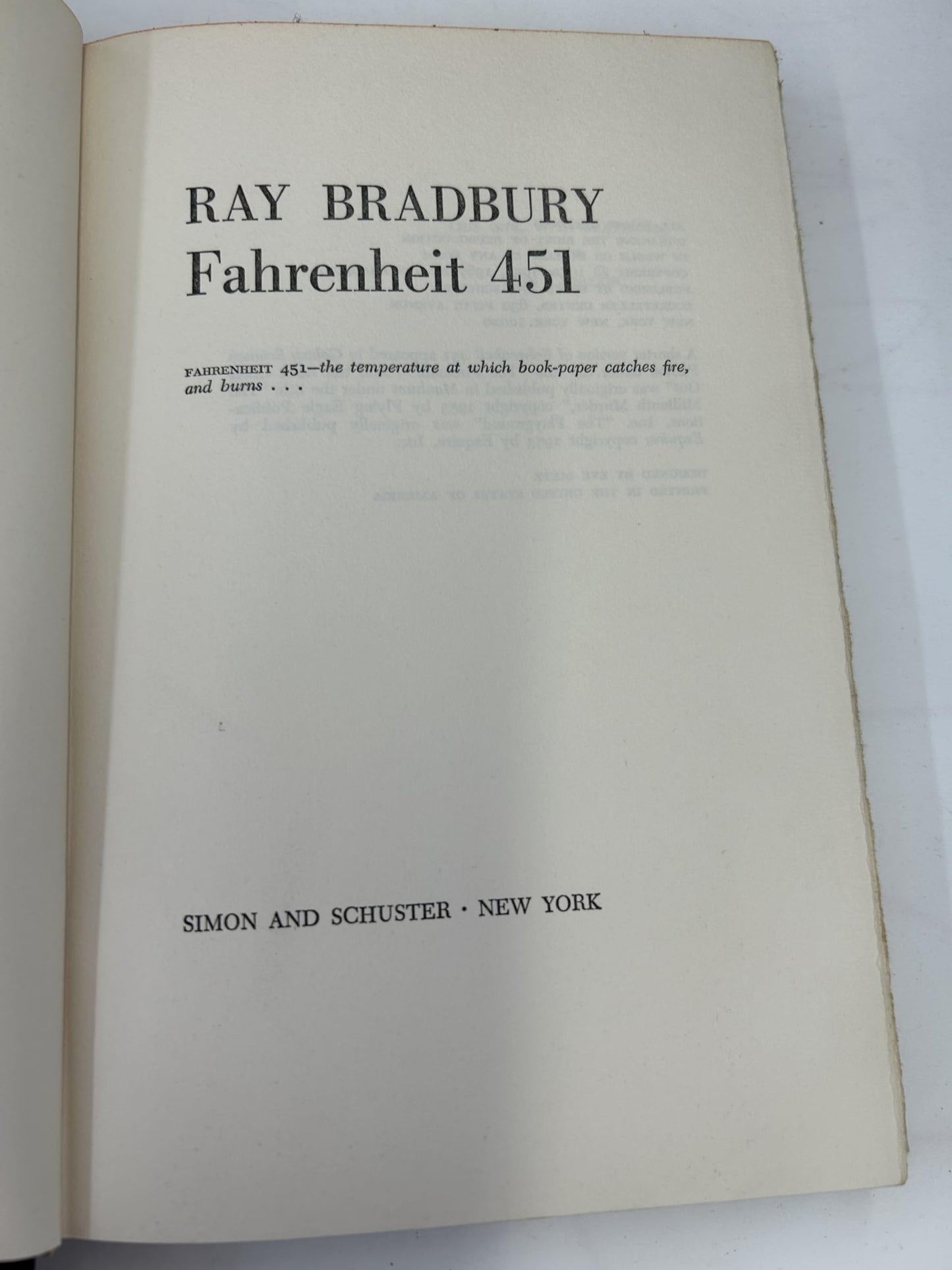 Fahrenheit 451 by Bradbury, Ray