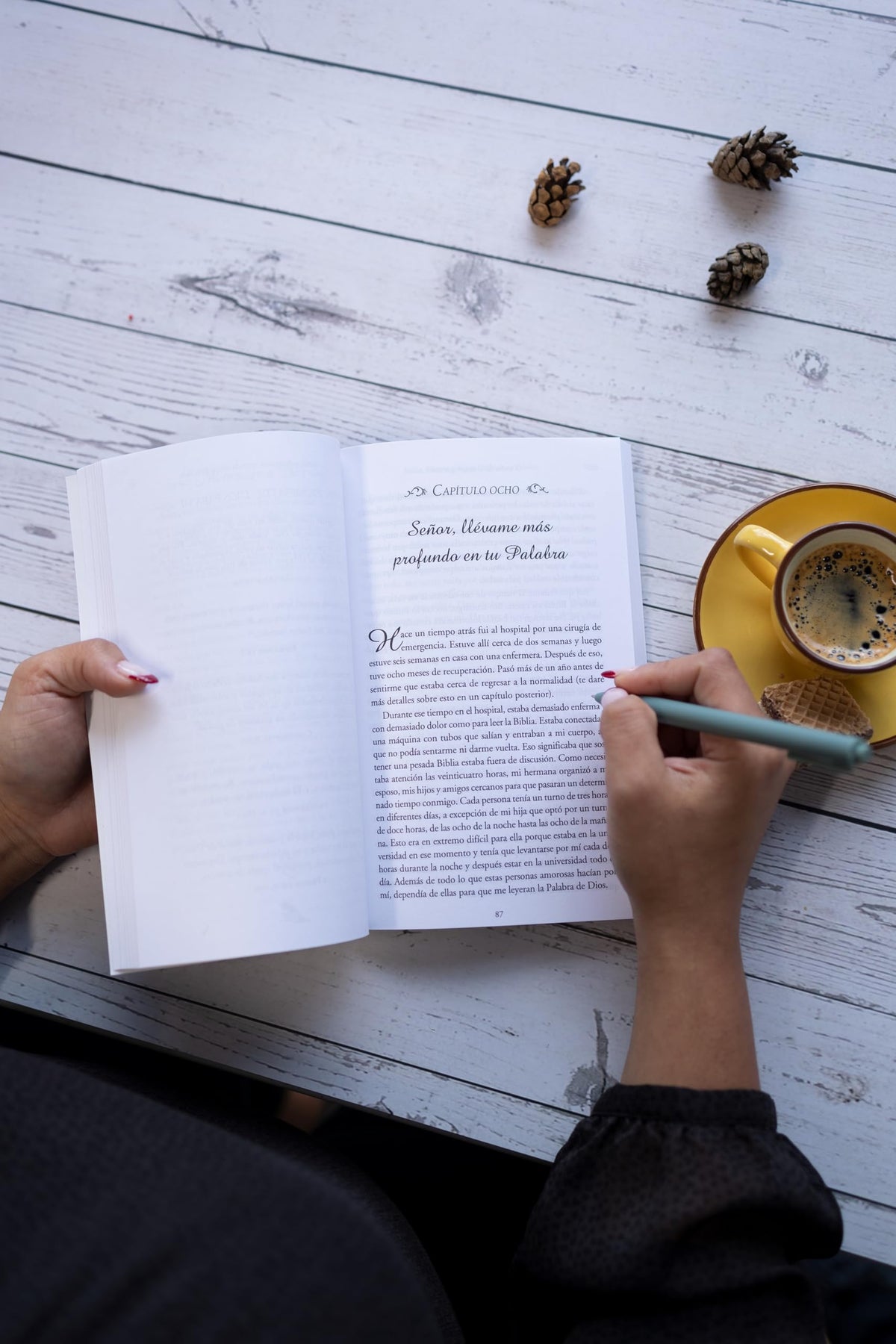 El poder de la mujer que ora - Serie Favoritos (Spanish Edition)