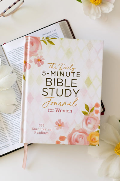 The Daily 5-Minute Bible Study Journal for Women: 365 Encouraging Readings