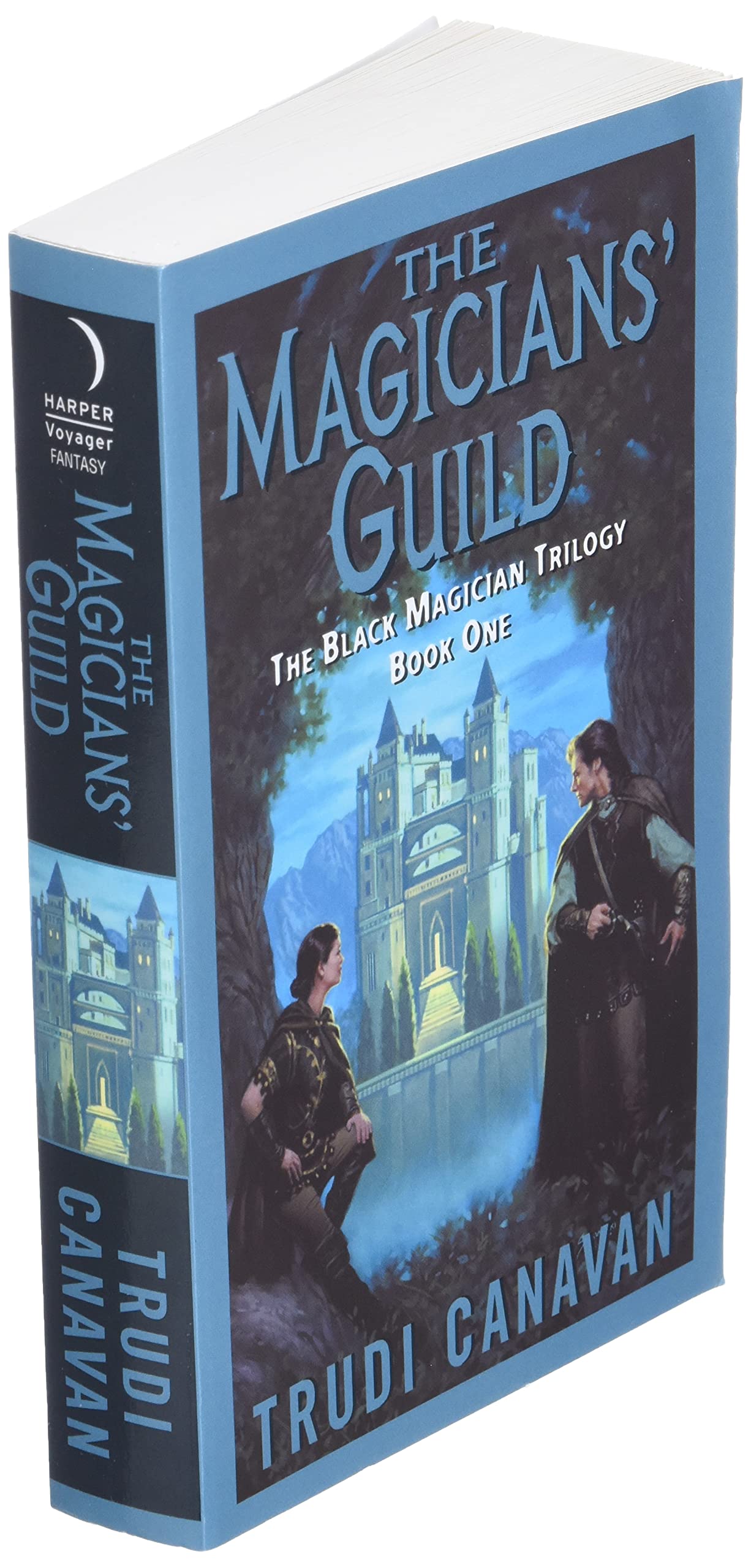 The Magicians' Guild (The Black Magician Trilogy, Book 1)