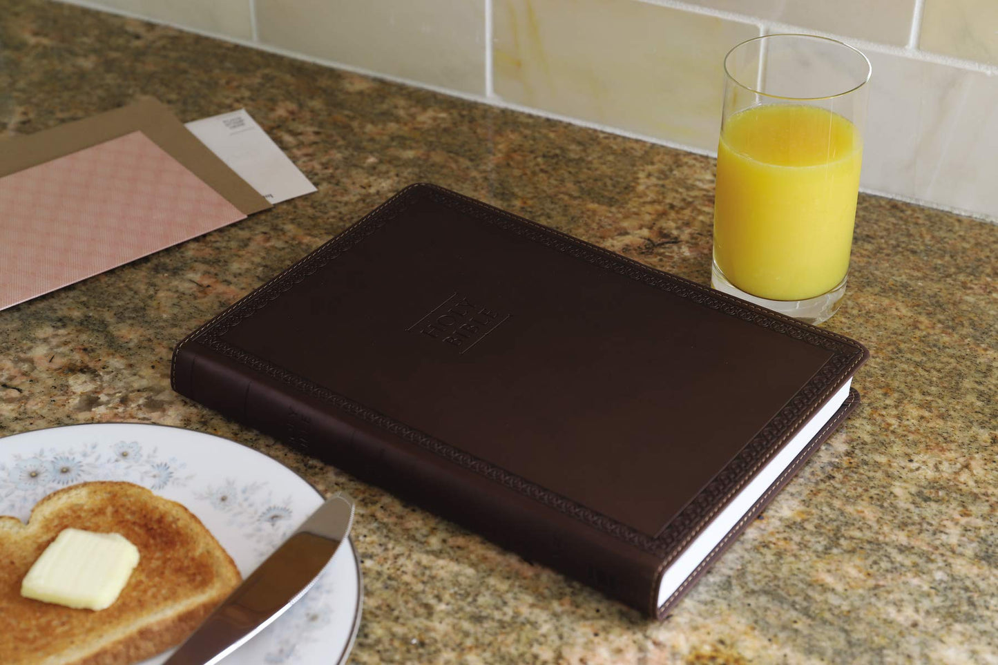 NIV Value Thinline Bible Large Print Leathersoft Brown
