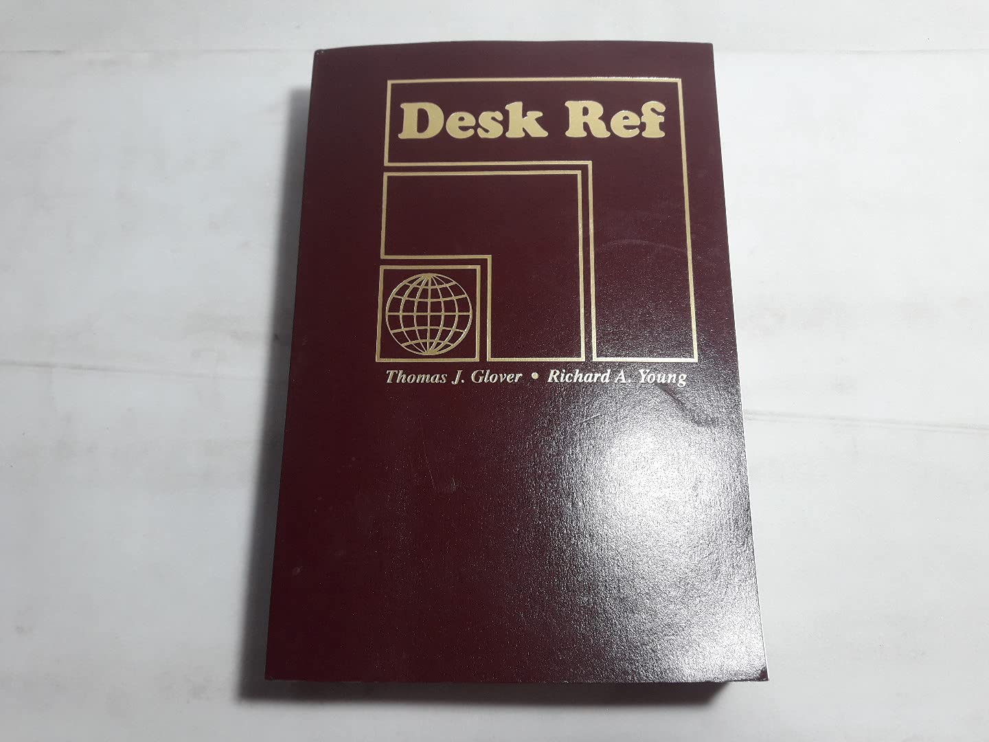 Desk Ref by Glover, Thomas J.