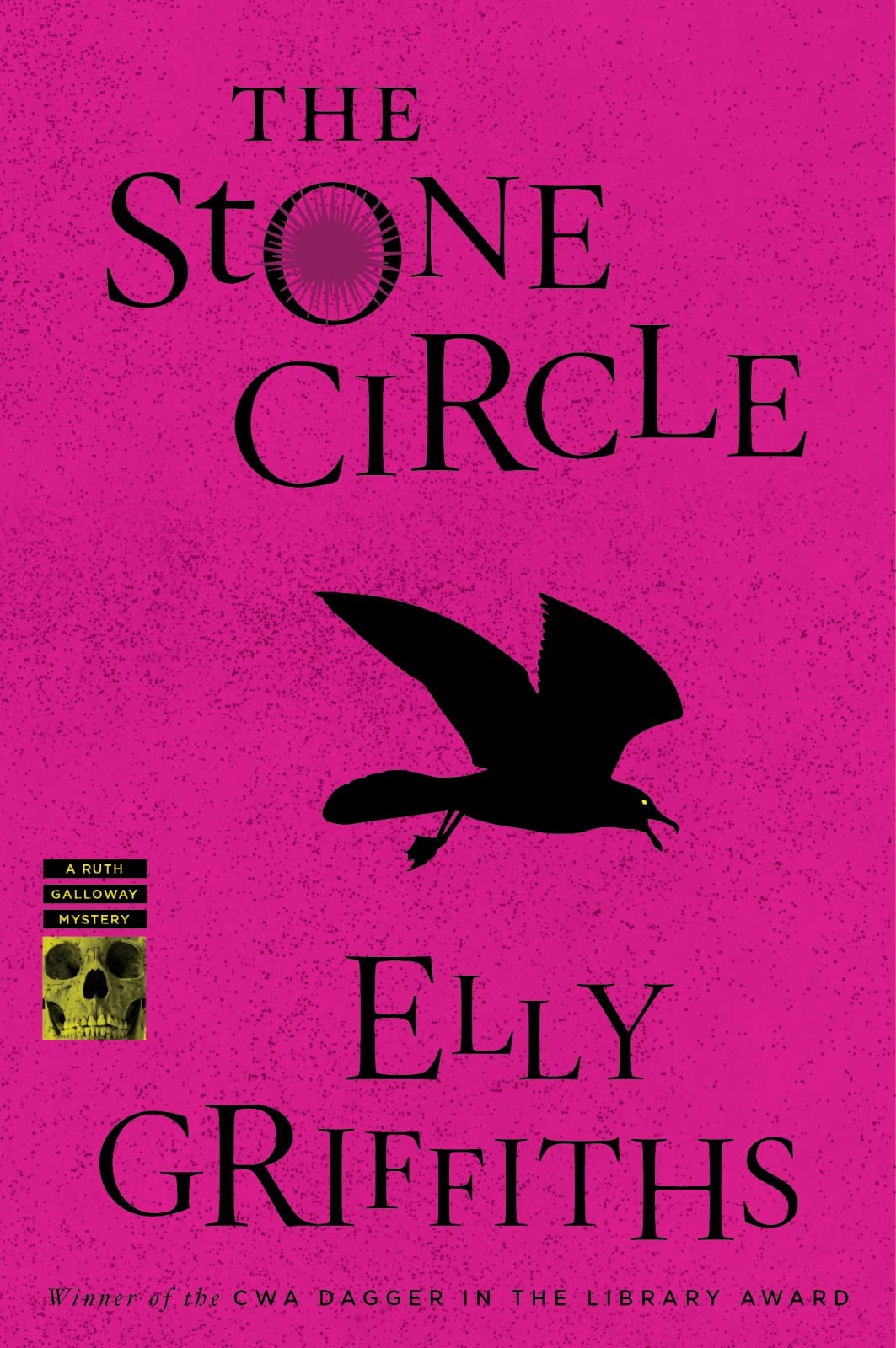 The Stone Circle: A Mystery (Ruth Galloway Mysteries, 11)