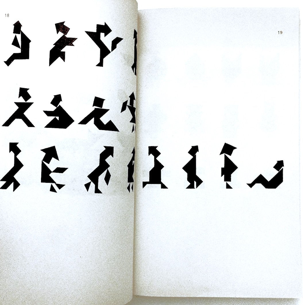 Tangram: The Ancient Chinese Shapes Game/Book and Board Game