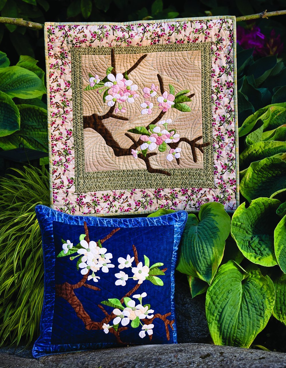 Another Season of Beautiful Blooms: Appliquéd Quilts and Cushions