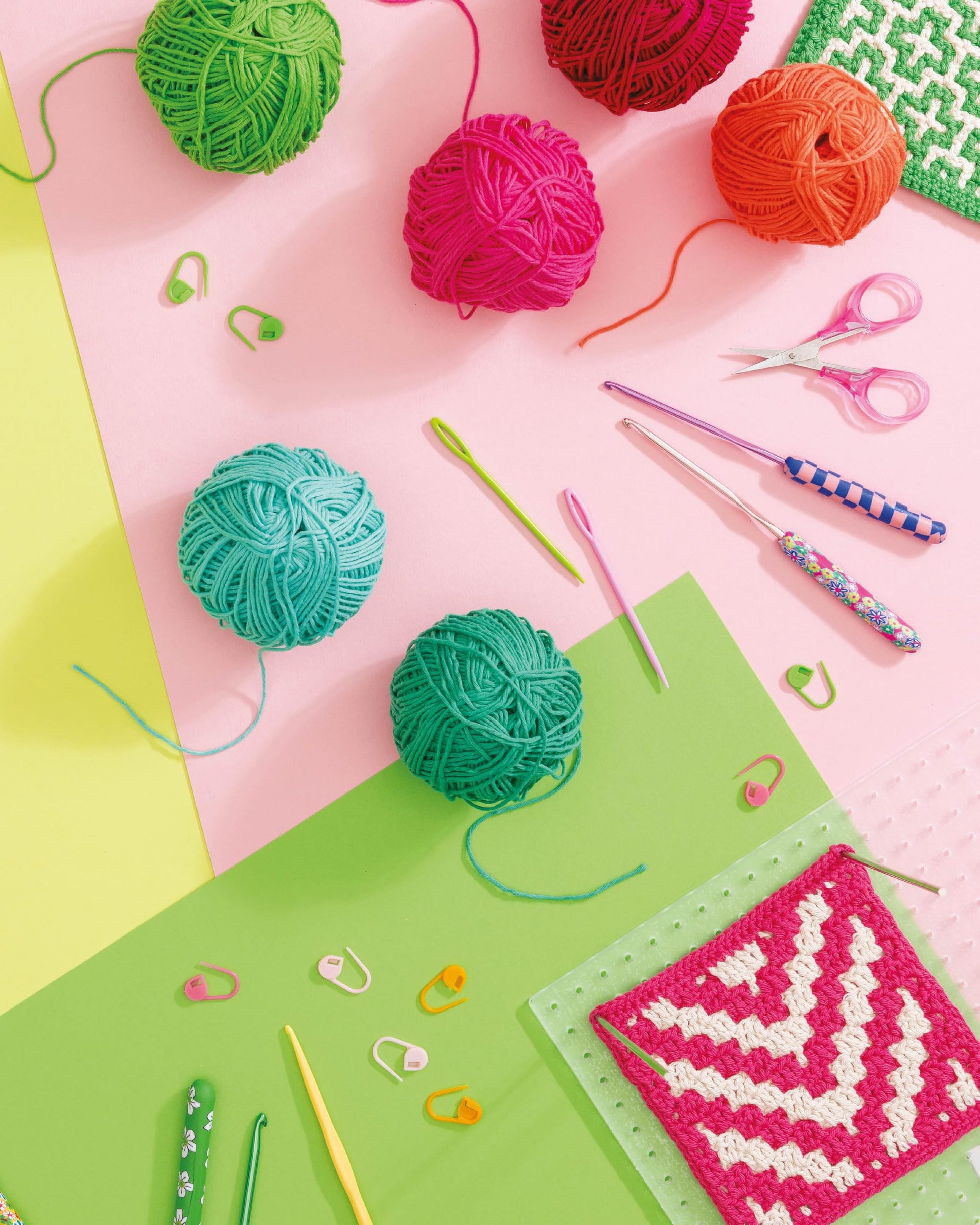 Interlocking Crochet: 50 reversible stitch patterns and five projects for the modern crocheter