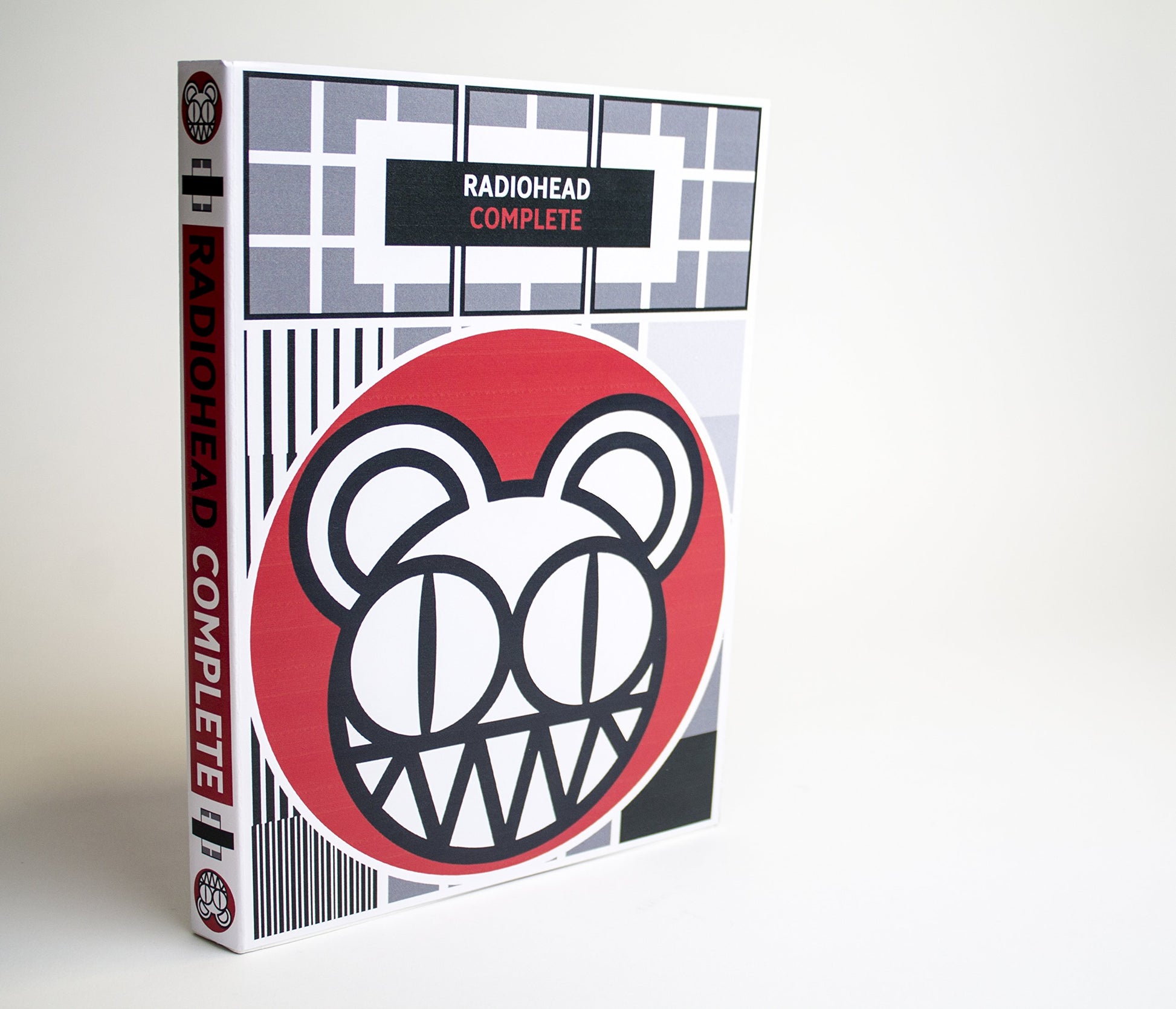 Radiohead Complete: Lyrics & Chords (Faber Edition)