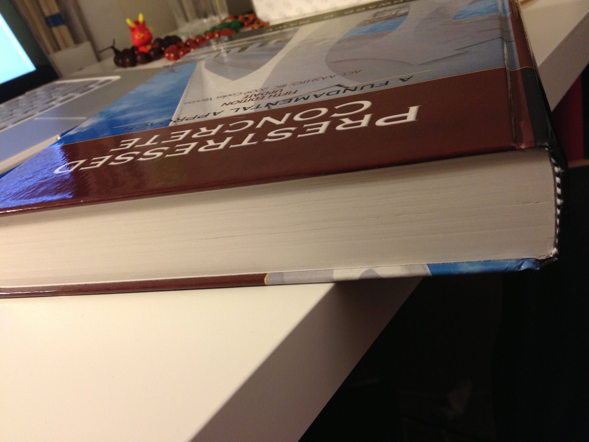 Prestressed Concrete: ACI, AASHTO, IBC 2009 Codes Version