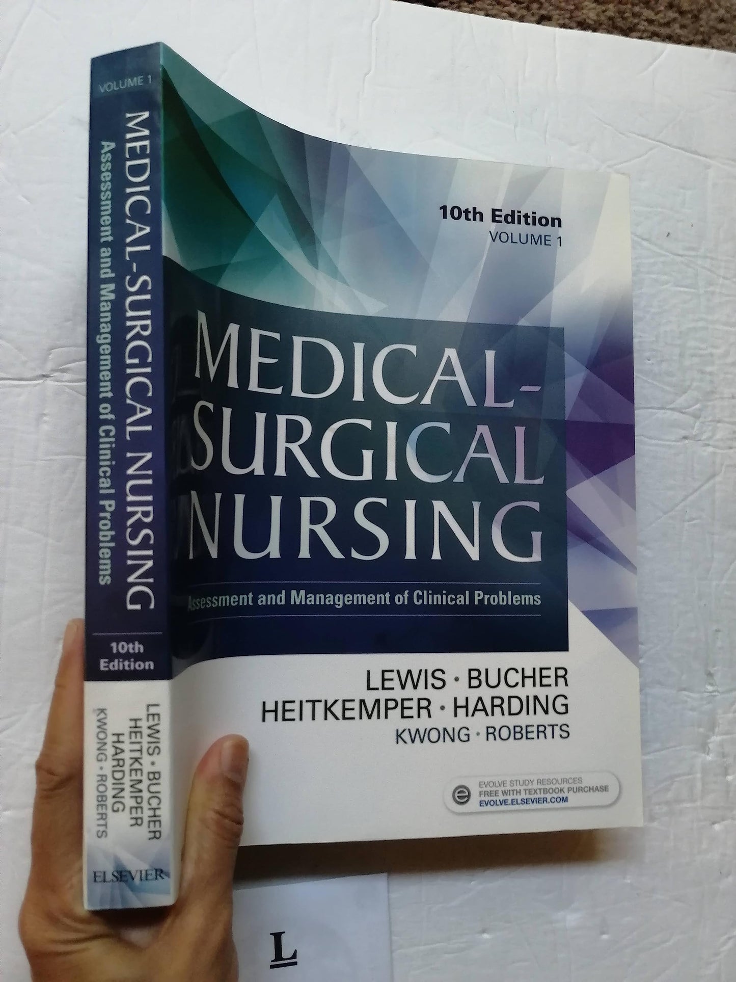 Medical-Surgical Nursing - 2-Volume Set: Assessment and Management of Clinical Problems