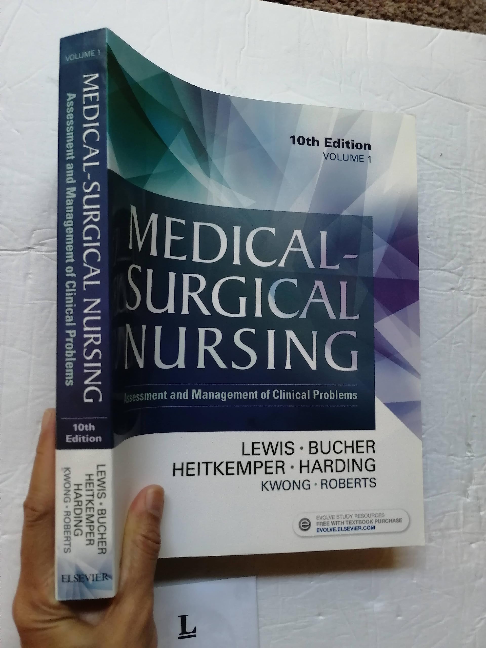 Medical-Surgical Nursing - 2-Volume Set: Assessment and Management of Clinical Problems