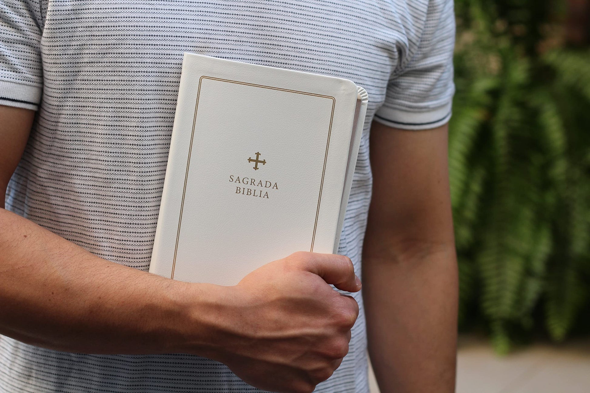 Biblia Catlica, Regalos y Ceremonias, Piel reciclada, Blanco, Comfort Print (Biblia De America) (Spanish Edition)