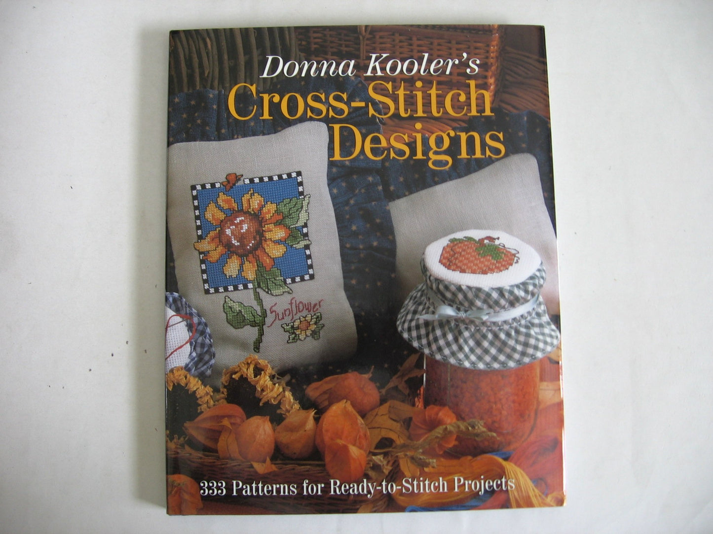 Donna Kooler's Cross-Stitch Designs: 333 Patterns For Ready-To-Stitch Projects