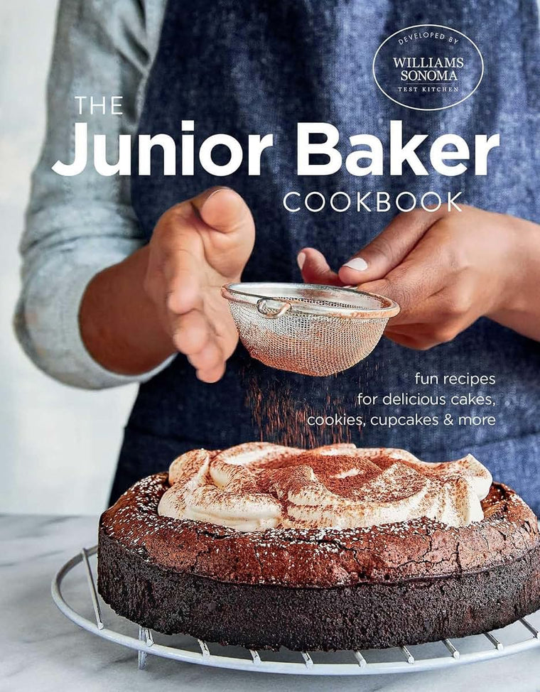 The Junior Baker Cookbook: Fun Recipes for Delicious Cakes, Cookies, Cupcakes & More (Williams Sonoma)