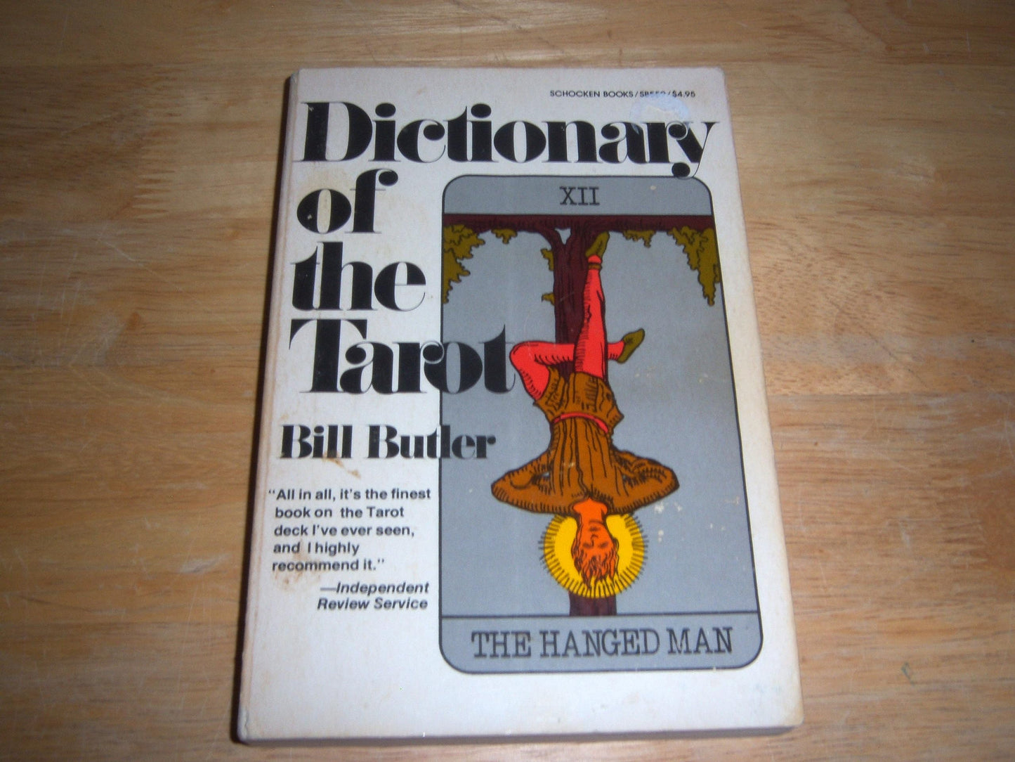 Dictionary of the Tarot by Butler, Bill