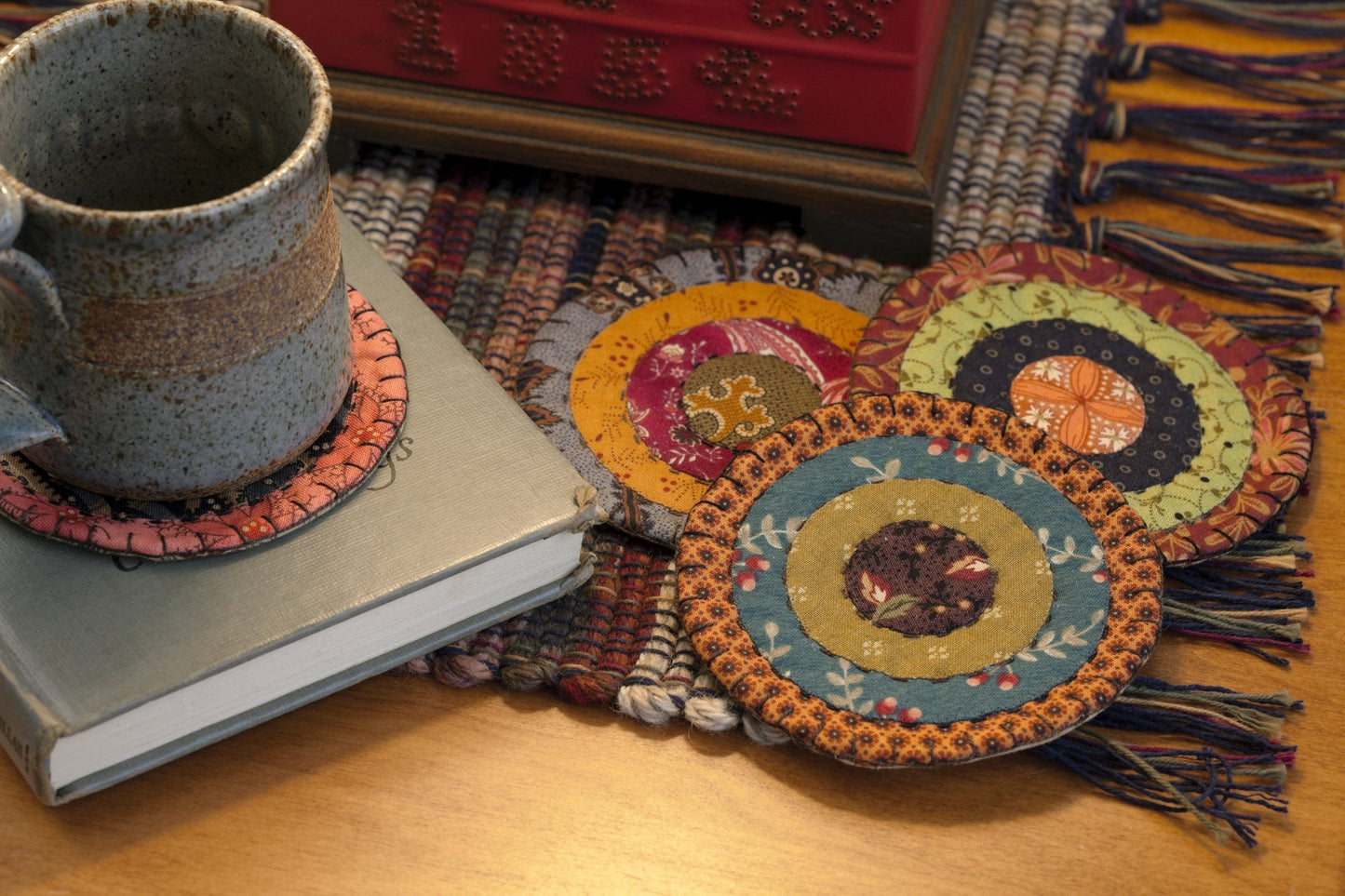 Simple Graces: Charming Quilts and Companion Projects